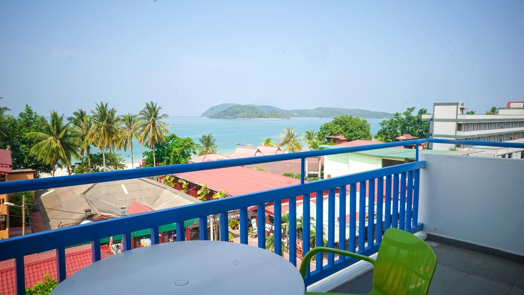 Royal Agate Beach Resort Pantai Cenang  Exterior foto