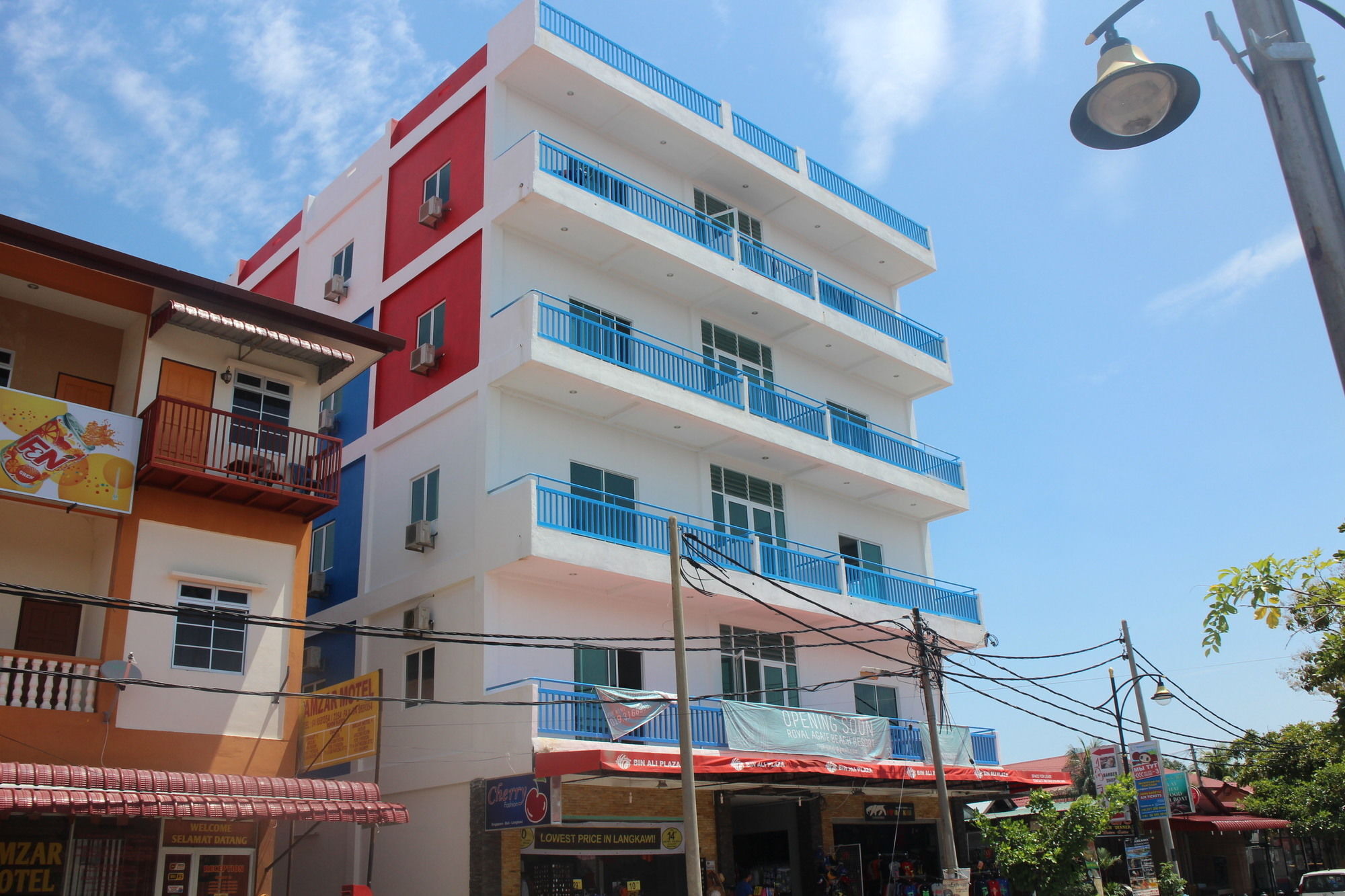Royal Agate Beach Resort Pantai Cenang  Exterior foto